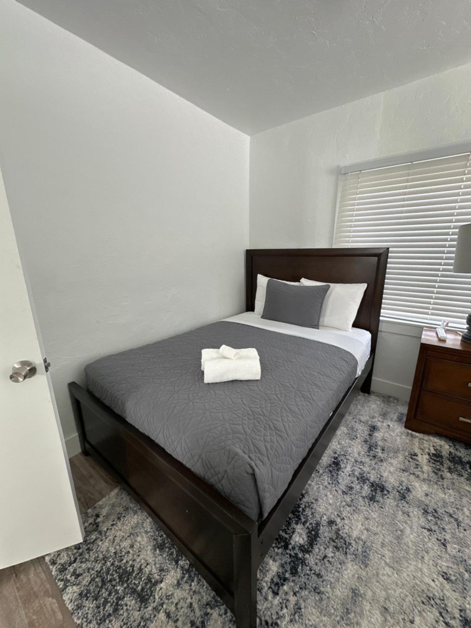 マイアミ Entire 3/1 House Near Wynwood!ヴィラ エクステリア 写真