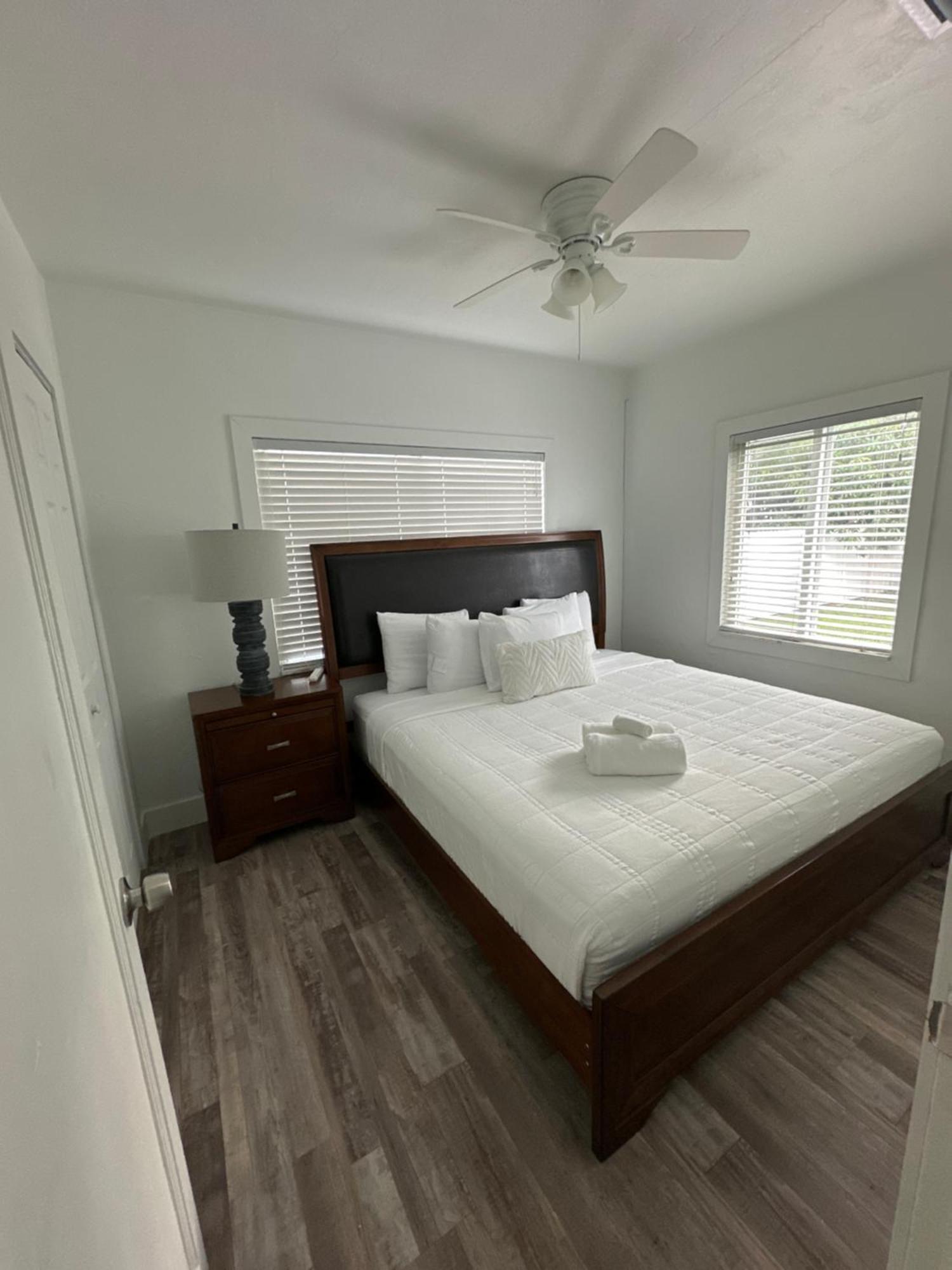 マイアミ Entire 3/1 House Near Wynwood!ヴィラ エクステリア 写真