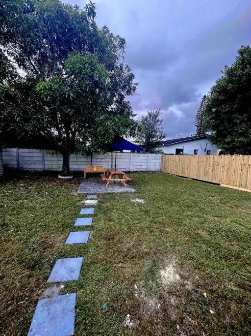 マイアミ Entire 3/1 House Near Wynwood!ヴィラ エクステリア 写真