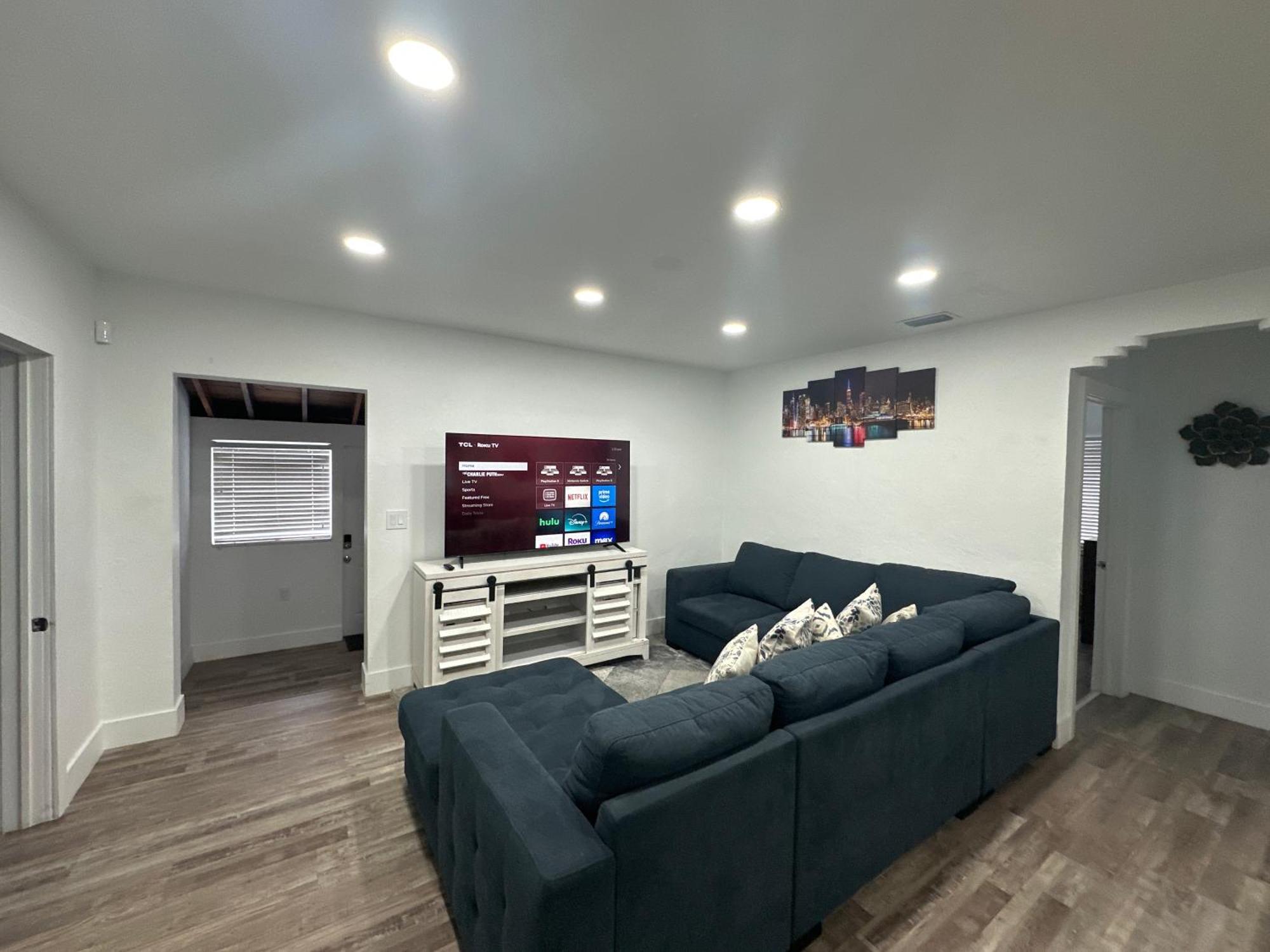 マイアミ Entire 3/1 House Near Wynwood!ヴィラ エクステリア 写真
